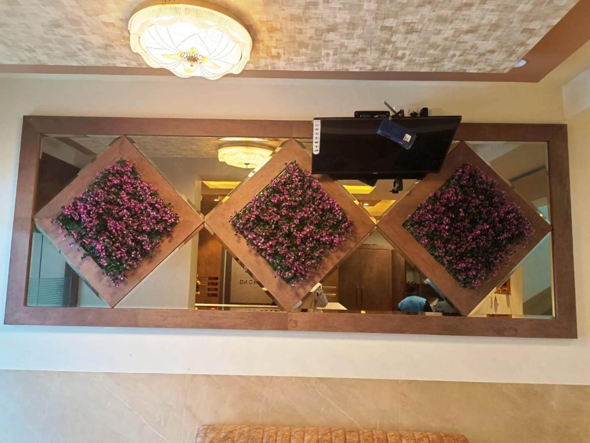 Sai Sagar Lodging & Boarding Ulhāsnagar المظهر الخارجي الصورة